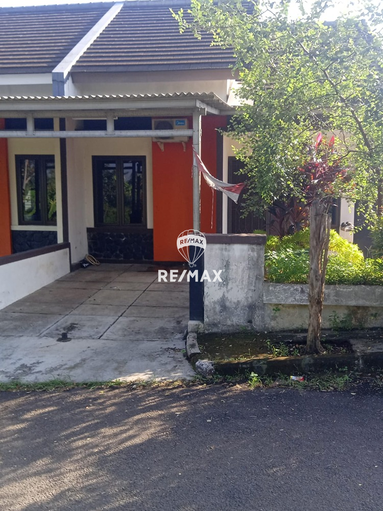dijual dan disewa rumah dipesona intiland sukaresmi bogor blok c6